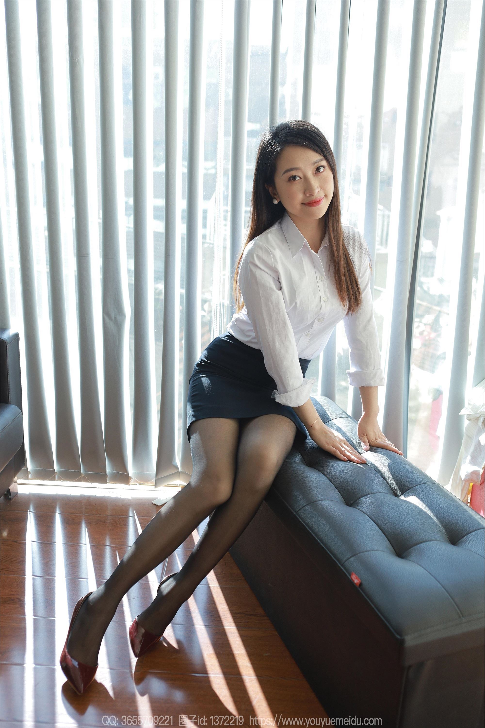 IESS异思趣向  2023.11.28 丝享家 1597 小婕《阳光嘿丝》